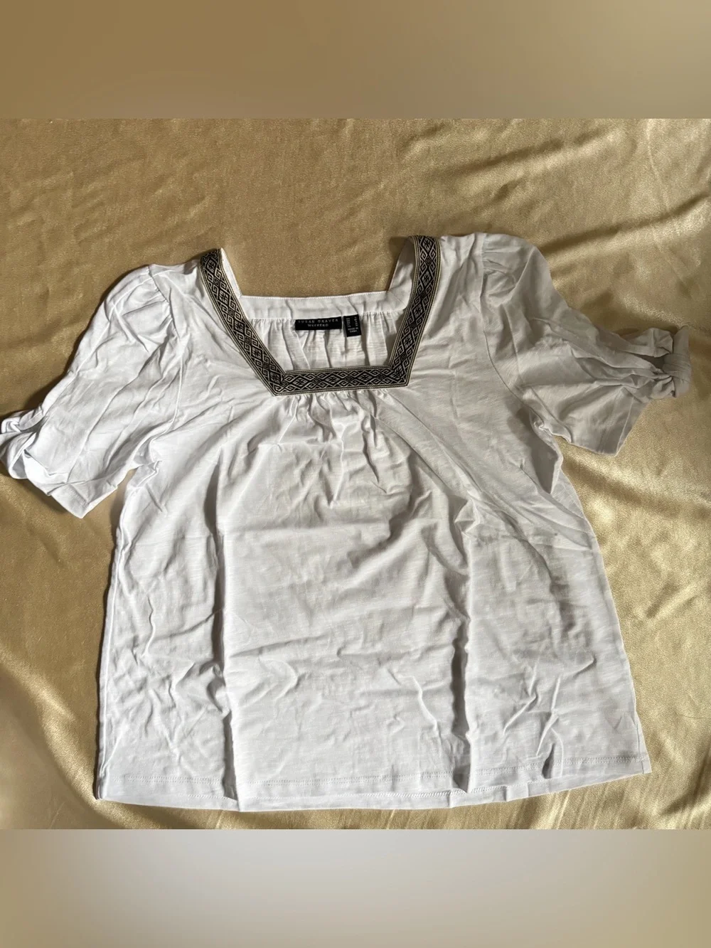 Susan Graver Weekend Textured Tie Sleeve Top with Neck Trim Small A647748 NWOT